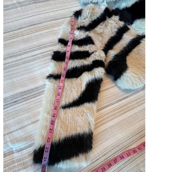 Avec Les Filles Faux Fur Cropped Jacket - Coat - Picture 10 of 11